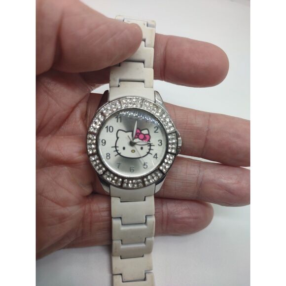 Hello Kitty Sanrio 2013 HKAQ2433 Ladies Watch - Picture 4 of 11